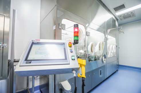 One of the automated sterile filling systems at VectorBuilder.